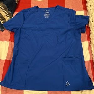 Jaanuu scrub top size M. Worn once.